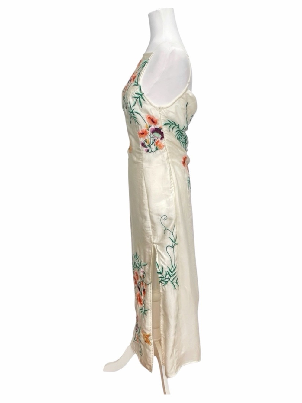 Urban Outfitters Phoenix Embroidered Midi Dress Ivory Butterfly Floral Size S - Picture 3 of 13